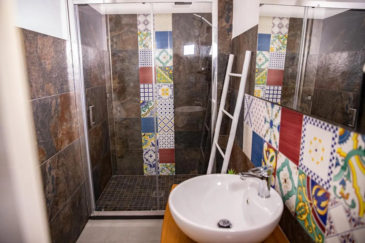 B&B Zio Luciano Avola Bed & Breakfast