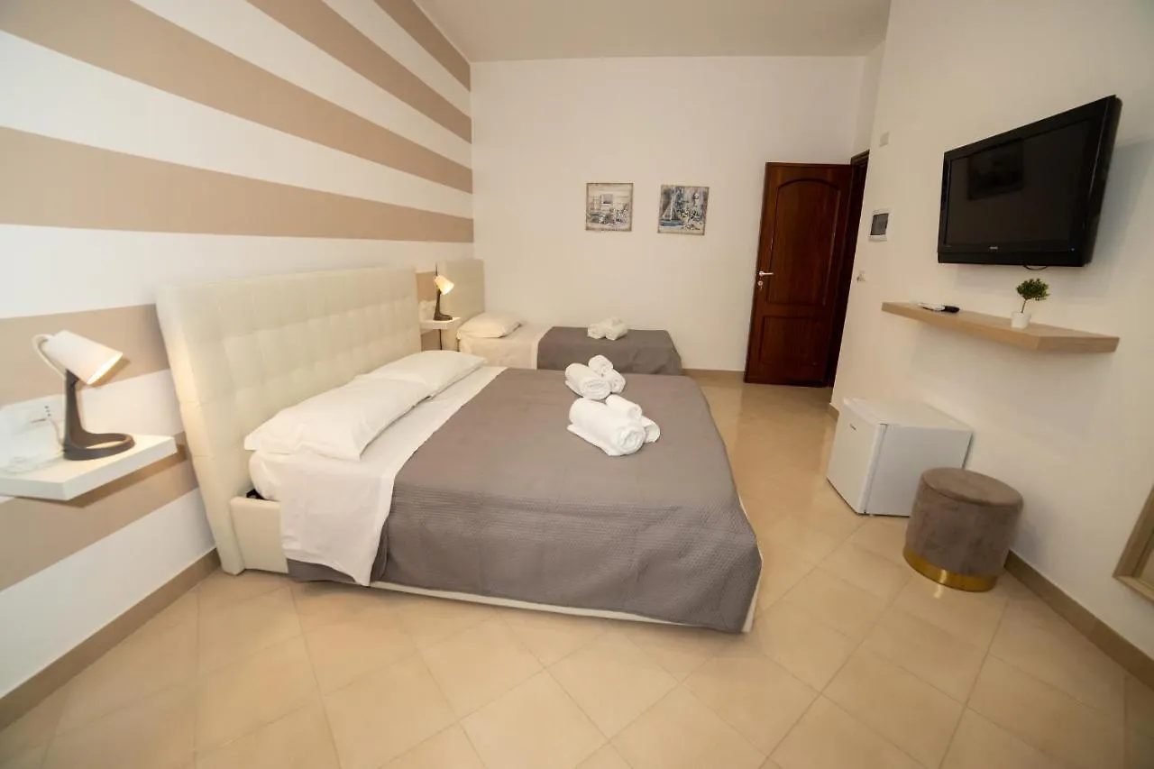 B&B Zio Luciano Avola Bed & Breakfast