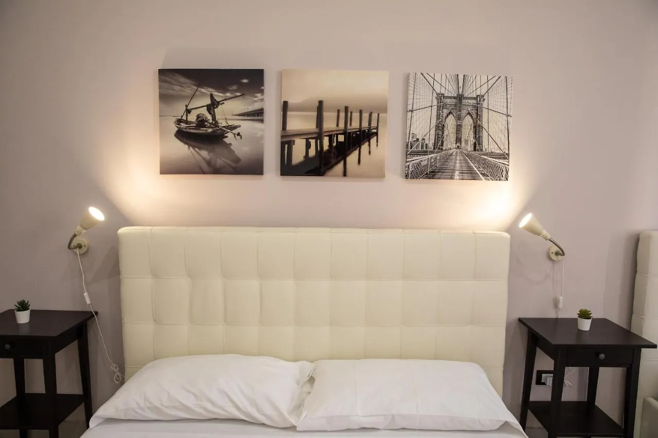 B&B Zio Luciano Avola 0*,  Italy