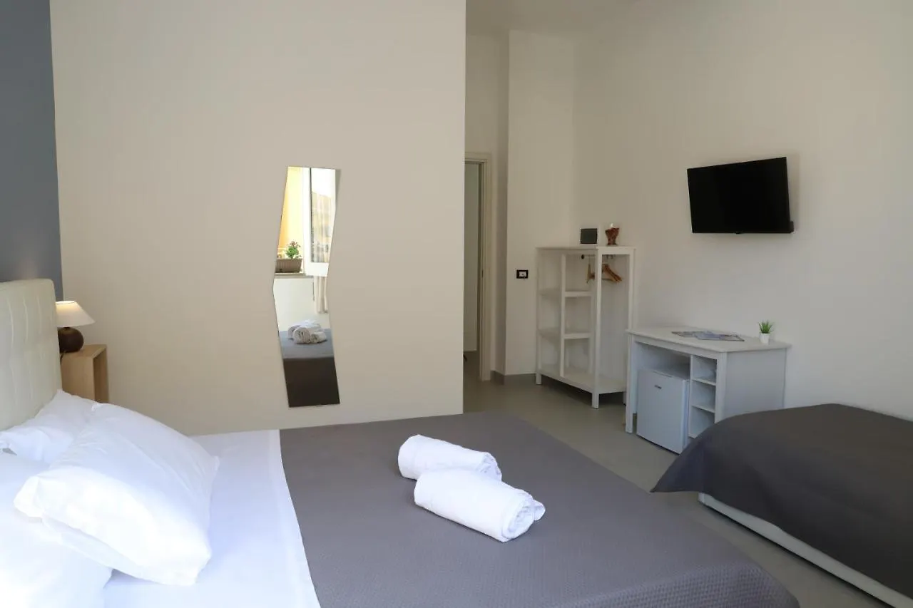 B&B Zio Luciano Avola 0*,  Italy