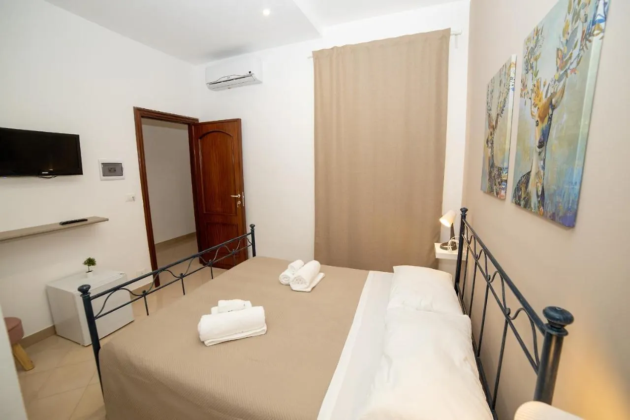 B&B Zio Luciano Avola Bed & Breakfast