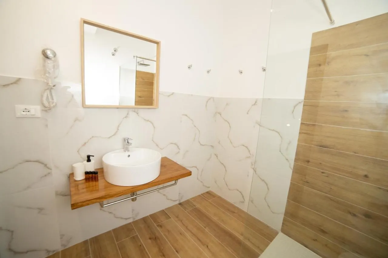 B&B Zio Luciano Avola Bed & Breakfast